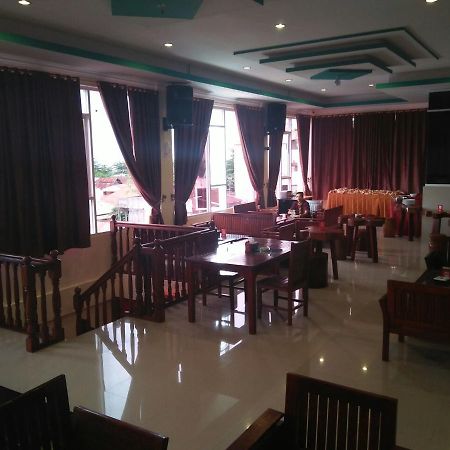 Benhur Hotel Padang  Eksteriør billede